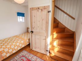 Storm Cottage - North Yorkshire (incl. Whitby) - 1118241 - thumbnail photo 20