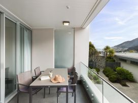 Summit View – Queenstown Central Apartment -  - 1119042 - thumbnail photo 21