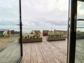 Under the Waves - North Yorkshire (incl. Whitby) - 1120152 - thumbnail photo 31