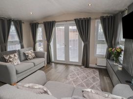 2 bedroom Cottage for rent in Borwick