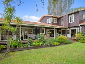 A Ray of Sunshine - Manly Holiday Home -  - 1121654 - thumbnail photo 1