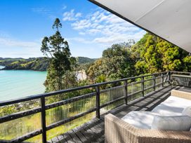 Bayview Beauty - Helena Bay Holiday Home -  - 1121655 - thumbnail photo 5