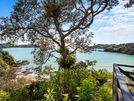 Bayview Beauty - Helena Bay Holiday Home -  - 1121655 - thumbnail photo 27