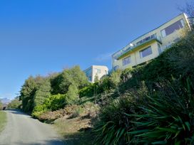 Frankton House - Queenstown Holiday Home -  - 1121716 - thumbnail photo 18