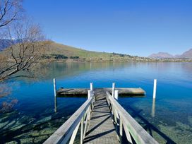 Frankton House - Queenstown Holiday Home -  - 1121716 - thumbnail photo 20