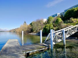 Frankton House - Queenstown Holiday Home -  - 1121716 - thumbnail photo 19
