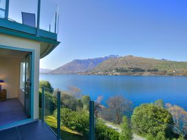 Frankton House - Queenstown Holiday Home -  - 1121716 - thumbnail photo 17