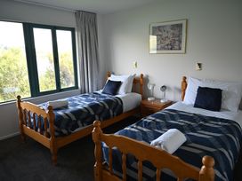 Frankton House - Queenstown Holiday Home -  - 1121716 - thumbnail photo 16