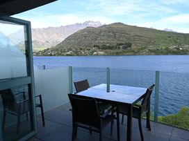 Frankton House - Queenstown Holiday Home -  - 1121716 - thumbnail photo 31