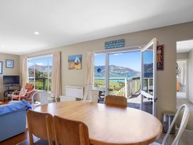 Seaview House - Wainui Holiday Home -  - 1121746 - thumbnail photo 8