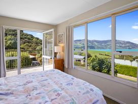 Seaview House - Wainui Holiday Home -  - 1121746 - thumbnail photo 12