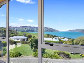 Seaview House - Wainui Holiday Home -  - 1121746 - thumbnail photo 14