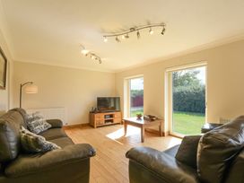 4 bedroom Cottage for rent in Beadnell