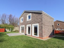 4 bedroom Cottage for rent in Beadnell
