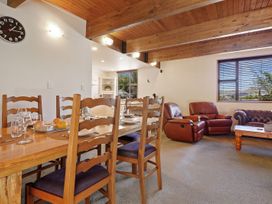 Welcome Home - Hanmer Springs Holiday Home -  - 1122501 - thumbnail photo 12