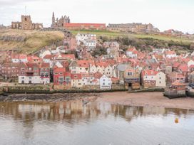 Sunset View - North Yorkshire (incl. Whitby) - 1123635 - thumbnail photo 37