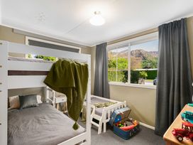 Kent Cottage - Arrowtown Holiday Home -  - 1124176 - thumbnail photo 10