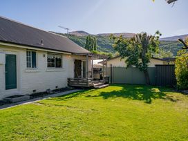 Kent Cottage - Arrowtown Holiday Home -  - 1124176 - thumbnail photo 16