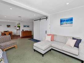 Coopers Sands - Coopers Beach Holiday Home -  - 1125110 - thumbnail photo 9