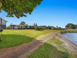 Habourside - Ohope Holiday Home -  - 1125119 - thumbnail photo 5