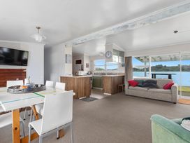 Habourside - Ohope Holiday Home -  - 1125119 - thumbnail photo 10