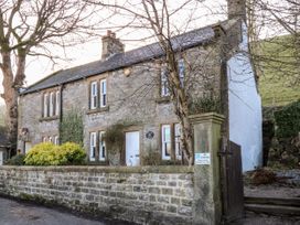 3 bedroom Cottage for rent in Castleton