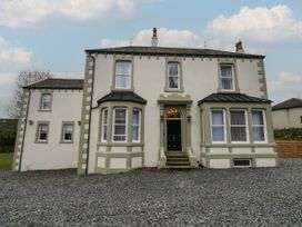 8 bedroom Cottage for rent in Great Clifton