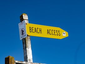 Pohara Beach Escape - Pohara Beach Holiday Home -  - 1127410 - thumbnail photo 25