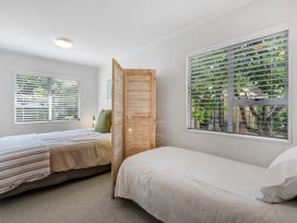 West and Relaxation – Greytown Holiday Home -  - 1127901 - thumbnail photo 11