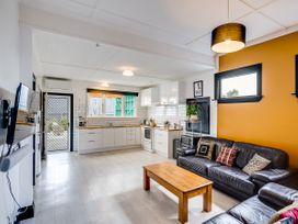 Downtown Cottage – Napier Holiday Home -  - 1128296 - thumbnail photo 3