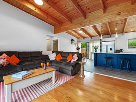 Hillview Delights - Waihi Beach Holiday Home -  - 1128463 - thumbnail photo 5