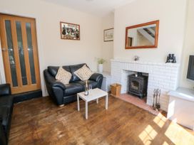 2 bedroom Cottage for rent in Matlock