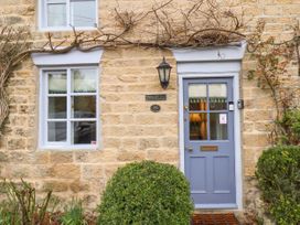Riseholme - North Yorkshire (incl. Whitby) - 1128844 - thumbnail photo 2