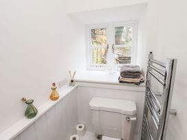 Riseholme - North Yorkshire (incl. Whitby) - 1128844 - thumbnail photo 26