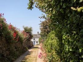 2 bedroom Cottage for rent in Abersoch