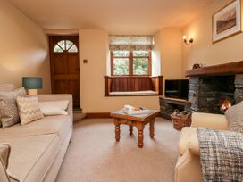 2 bedroom Cottage for rent in Spark Bridge