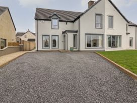 20 LIGHTHOUSE VILLAGE - County Kerry - 1130462 - thumbnail photo 1