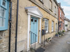 2 bedroom Cottage for rent in Winchcombe