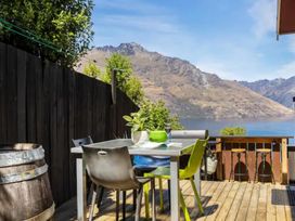 The Alpine - Queenstown Holiday Home -  - 1131262 - thumbnail photo 18
