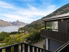 The Alpine - Queenstown Holiday Home -  - 1131262 - thumbnail photo 21