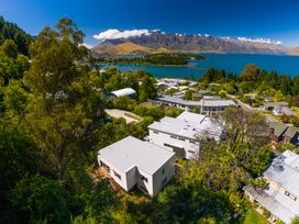 Leisurely on Lomond - Queenstown Holiday Home -  - 1131548 - thumbnail photo 27