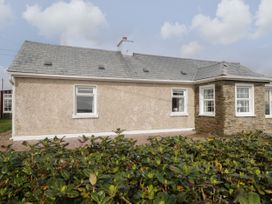 3 bedroom Cottage for rent in Belmullet