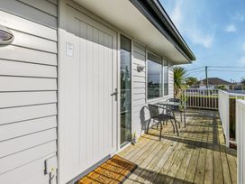 Townhouse Tranquillity - Christchurch Holiday Home -  - 1132262 - thumbnail photo 21