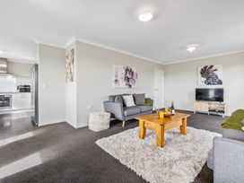 Townhouse Tranquillity - Christchurch Holiday Home -  - 1132262 - thumbnail photo 8