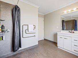 Townhouse Tranquillity - Christchurch Holiday Home -  - 1132262 - thumbnail photo 16