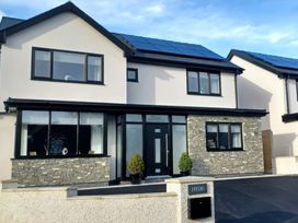 5 bedroom Cottage for rent in Amlwch