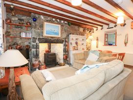 2 bedroom Cottage for rent in Criccieth