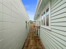 The Remodelling Room - Mount Maunganui Cottage -  - 1135129 - thumbnail photo 21