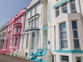 1 bedroom Cottage for rent in Paignton