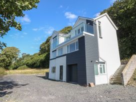 4 bedroom Cottage for rent in Caernarfon